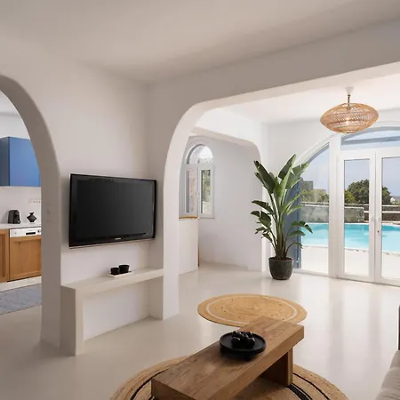 Vila Athella *