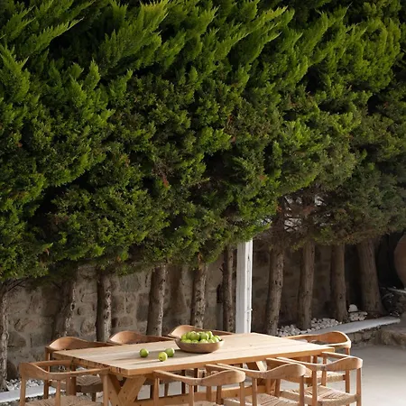 Villa Athella